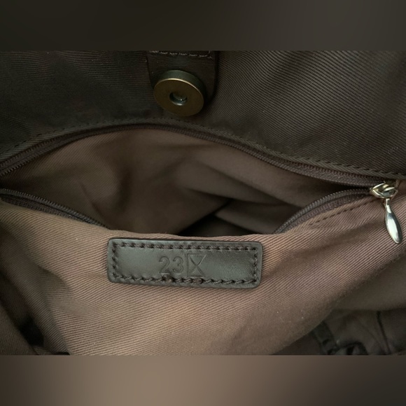 23KU Brown Shoulder Bag - Picture 4 of 16